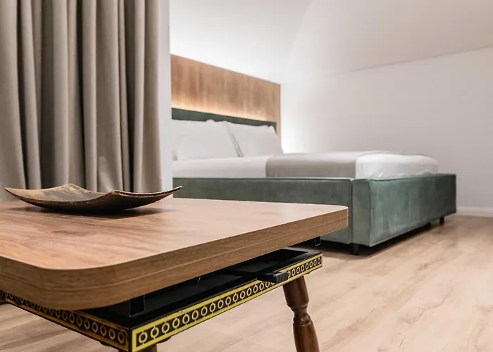 Mae Select Hotel Sarandë