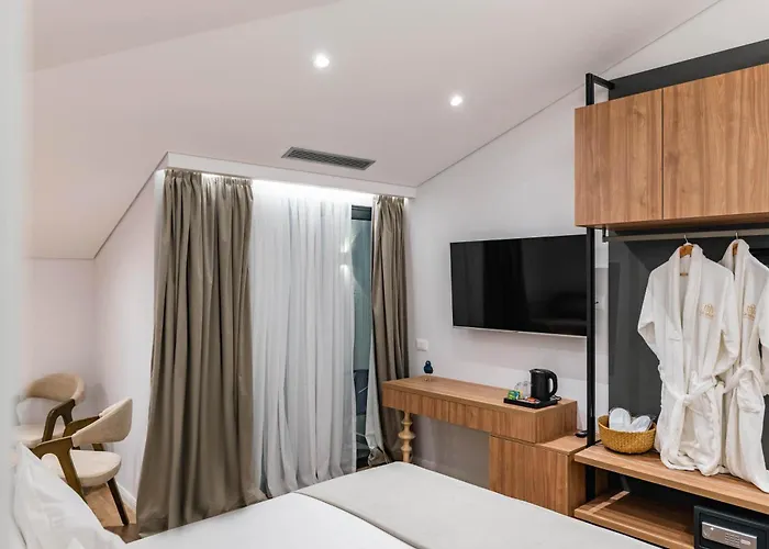 Mae Select 4* Sarandë