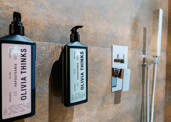 Mae Select Саранда