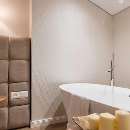 Mae Select Hotel Saranda