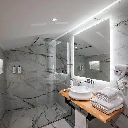Mae Select Hotel
